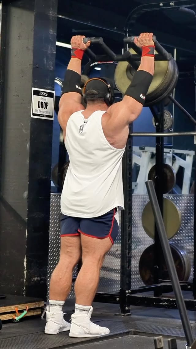 Instagram post by @luke_the_hulk for HD MUSCLE. Caption reads: ☠️☠️☠️ Sponsor codes: ————————————— DM me “I’m....