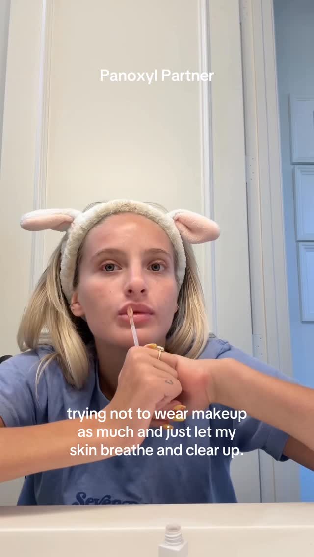 Instagram post by @makaylamnoble for PanOxyl. Caption reads: Let's get ready for the day together with @panoxyl....