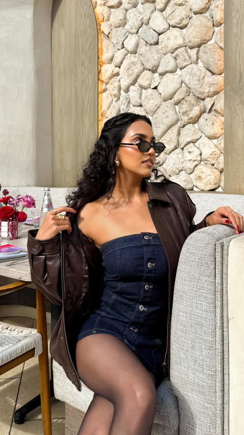 Instagram post by @vishakhaholsambre for Sol de Janeiro. Caption reads: my instant pick-me-up is always @soldejaneiro 🧡....