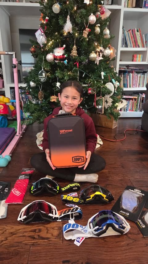 Instagram post by @yumena141 for 100% Bike. Caption reads: Take 2 🎬 (because the last one was blurry for....