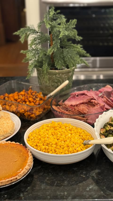 Instagram post by @theblendednest for Food Lion. Caption reads: [...] is so much easier when you start at....