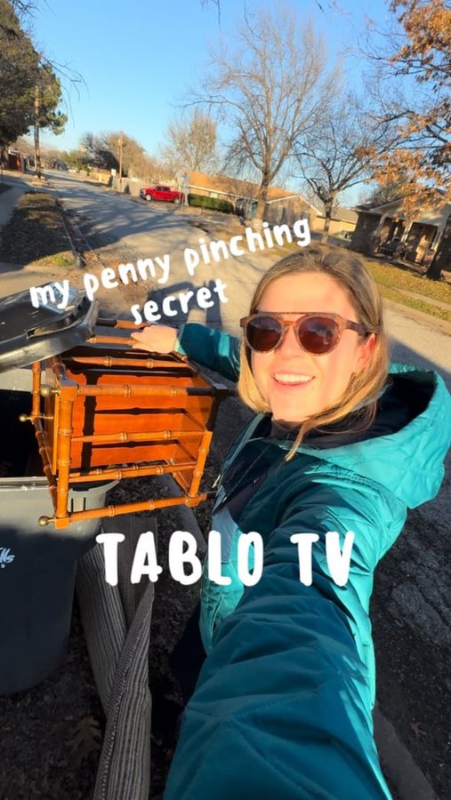 Instagram post by @thefurnituredr for TabloTV. Caption reads: MY PENNY PINCHING SECRET ✨👇🏼 aka #TabloTV! Their....