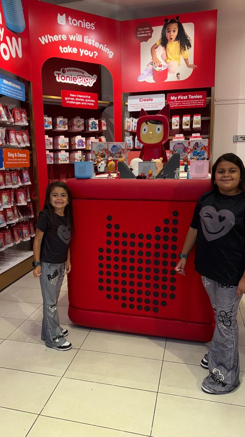 Instagram post by @haileyandbailey_ for FAO Schwarz. Caption reads: [...] look at the brand-new Toniebox 2 at....