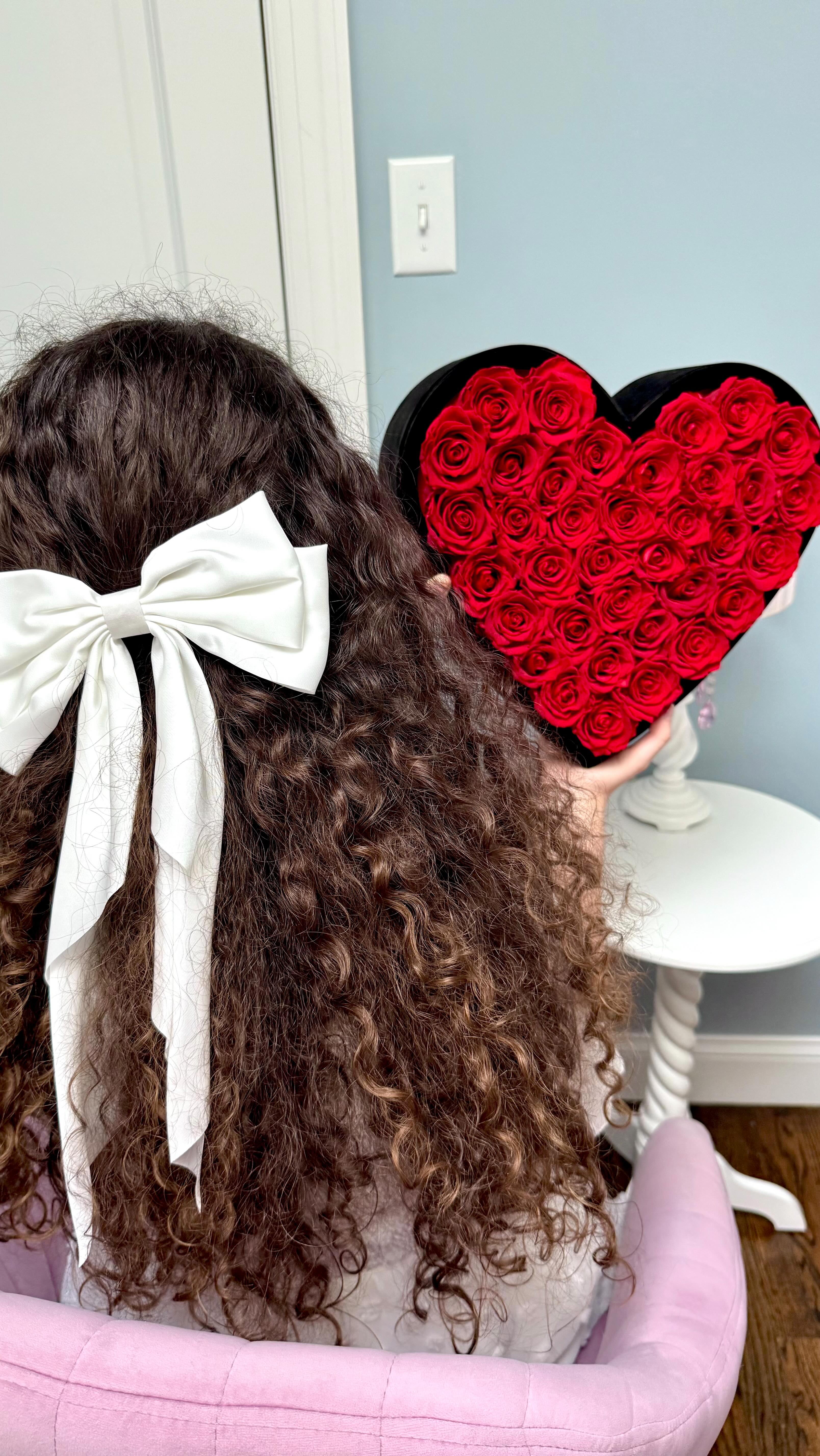 Instagram post by @appetitefordecor for Rose Forever. Caption reads: What a perfect way to celebrate 🎓 graduation 🎓....