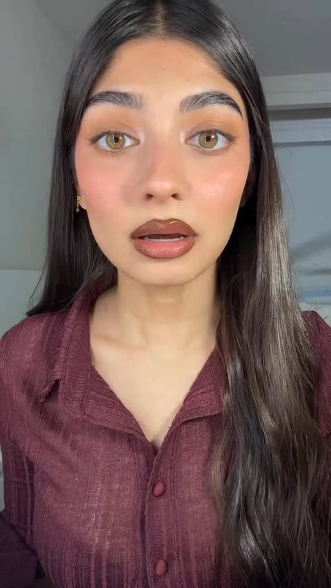 Instagram post by @maham.mlk for rephr. Caption reads: I’m cheating on my tweezerman eyelash curler today....