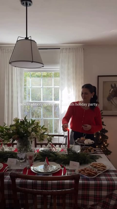 Instagram post by @mariannesides for Lenox. Caption reads: The sweetest evening 🌲 Take a look inside my....