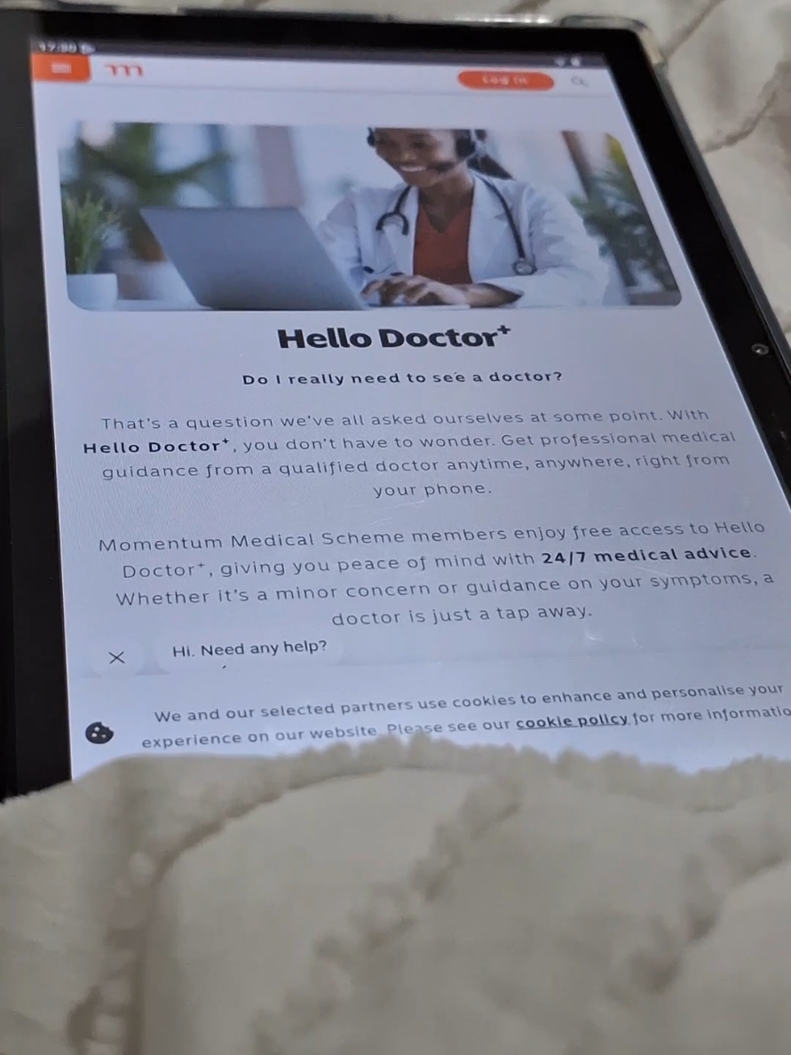 TikTok post by @bayathandwa_m for Service Insider. Caption reads: [...] sickdays with ease with @Momentum @Service....