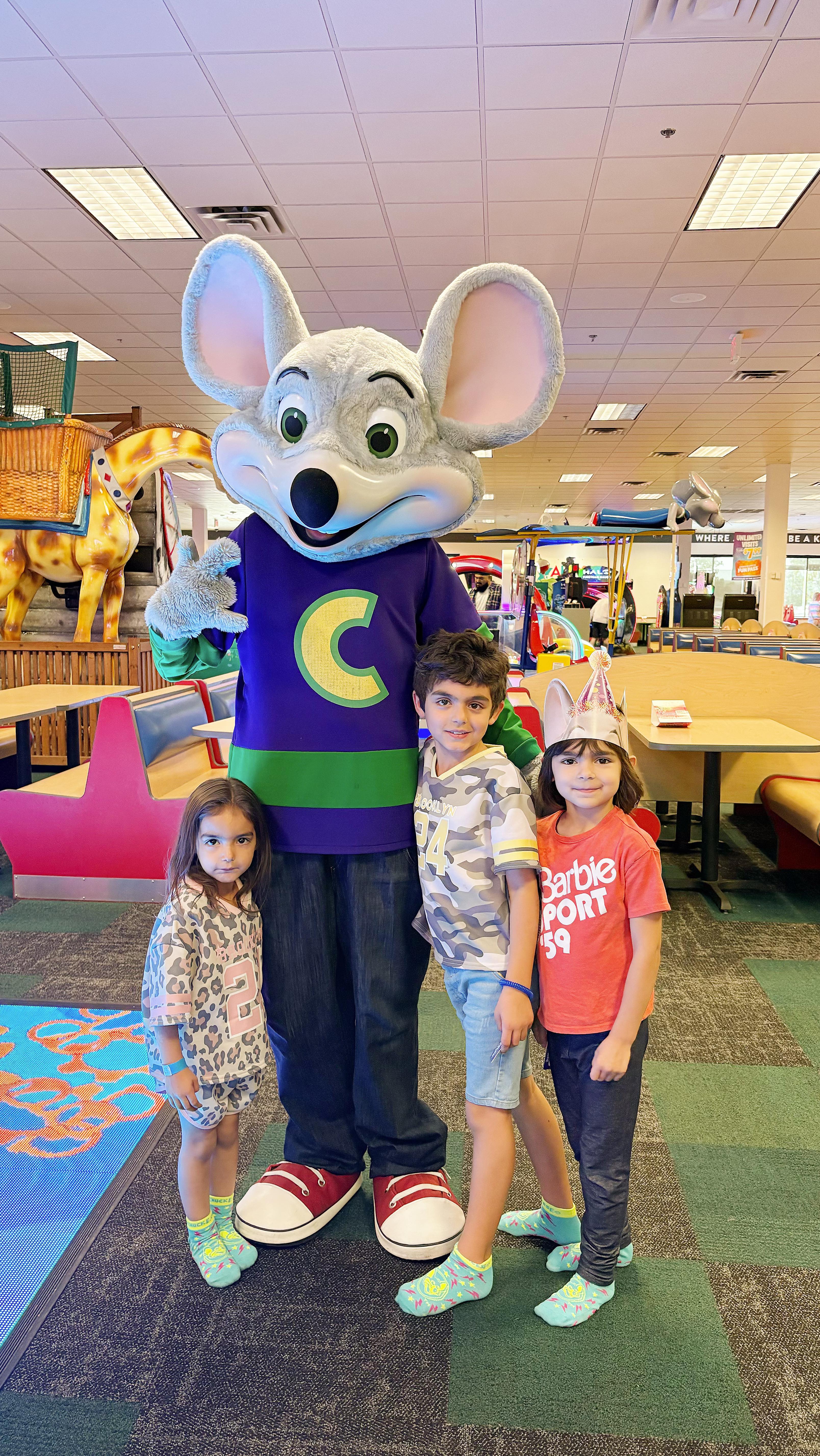Instagram post by @jeshoguetribe for Chuck E. Cheese. Caption reads: #sponsored🎉 What’s NEW at @chuckecheese Chuck E.....