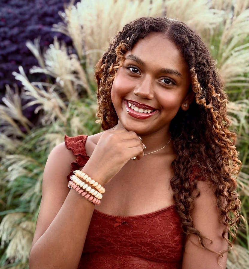 Instagram post by @rileyandaluz for TELETIES. Caption reads: The Fall I Turned Gorgeous 🍂

Featuring....