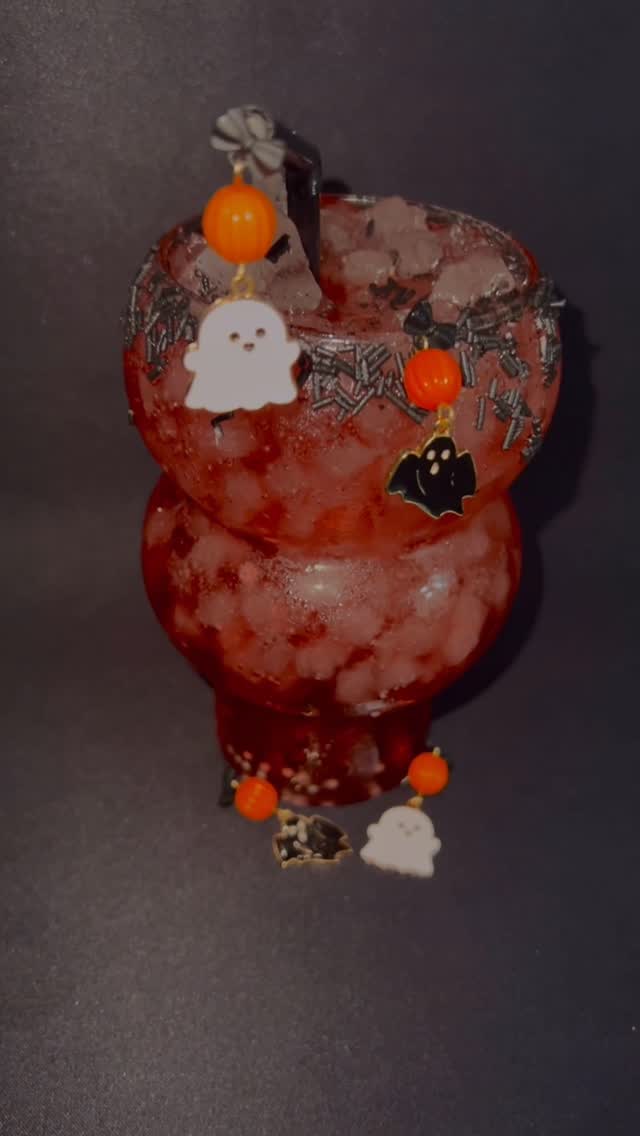 Instagram post by @backinthekitchen_with_hina for Aperol Spritz. Caption reads: [...] Halloween Cocktail👻 👻 Halloween Aperol....
