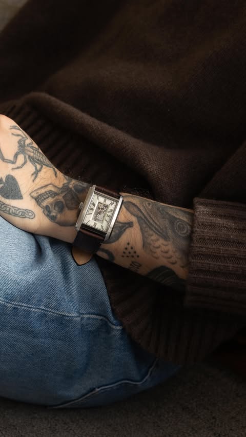 Instagram post by @timdessaint for Fossil. Caption reads: A few holiday gift ideas for him |....