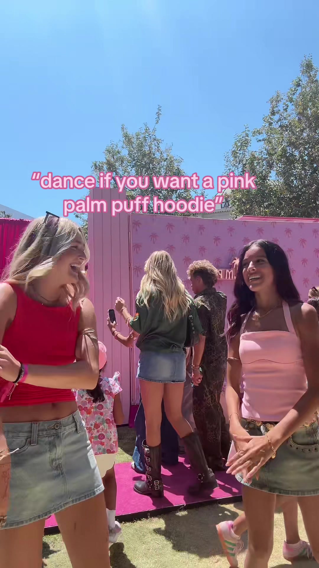 TikTok post by @avaabronson for PINK PALM PUFF. Caption reads: [...] this girl sm @oak 💋💗 (5k likes??) @PINK....