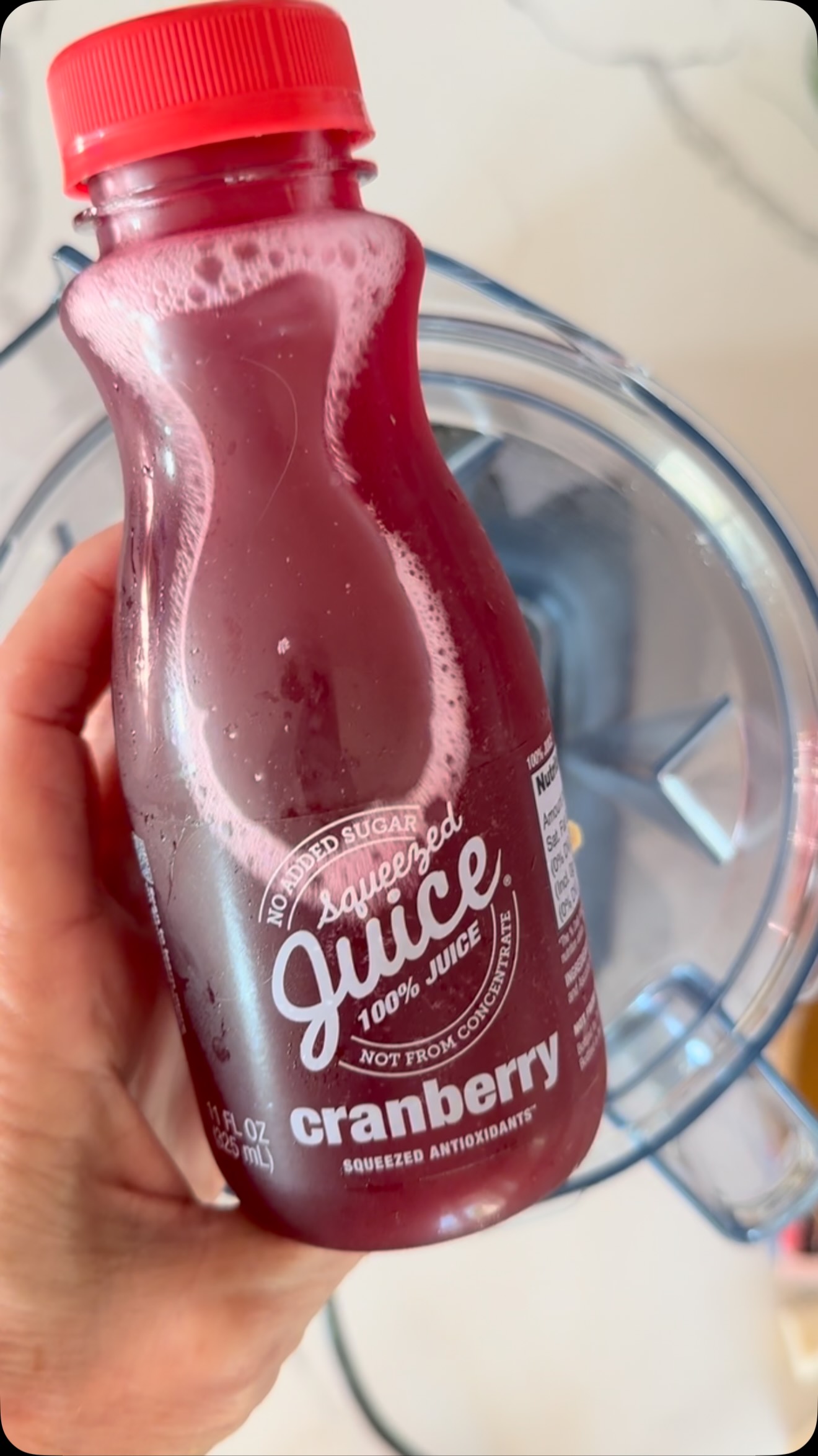 Instagram post by @defrancescos_kitchen for The Squeezed Juice. Caption reads: It’s Monday. I needed something quick, easy, and....