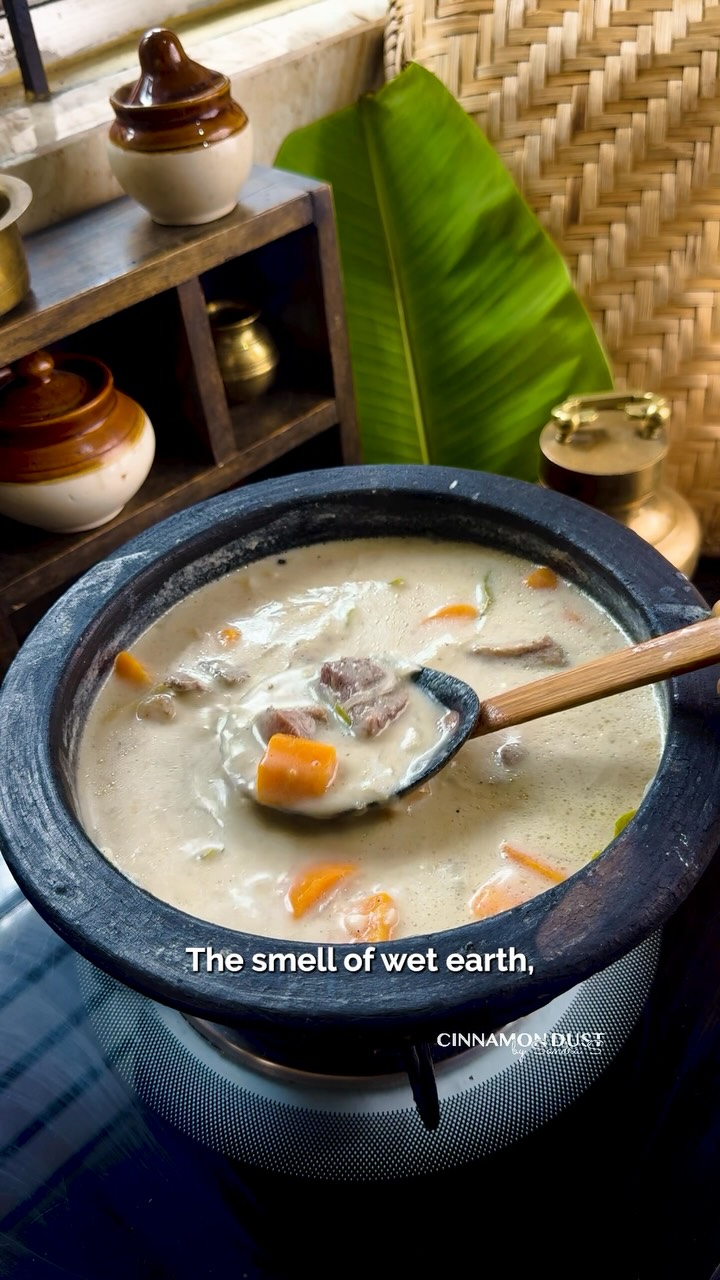 Instagram post by @cinnamondust_ for FreshToHome. Caption reads: On rainy days, there’s nothing better than appam....