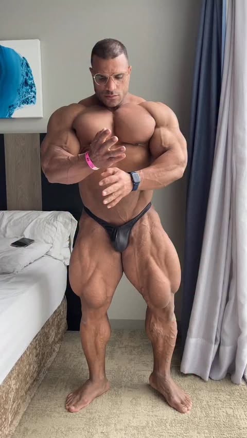 Instagram post by @hassan_mostafa92 for Jed North. Caption reads: A few weeks back 💪💪 very excited for the 2026....