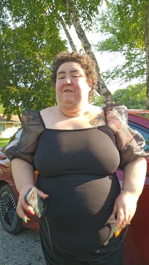 Instagram post by @mechanicshopfemme for iFixit. Caption reads: [...] code FEMMEFIX for 10% off your order on....