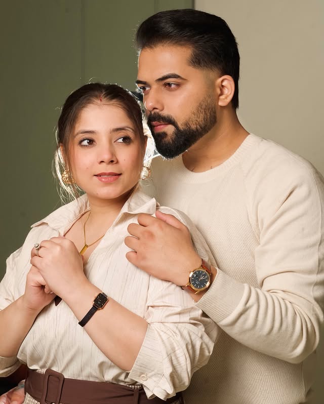 Instagram post by @shubham_ss for Daniel Wellington. Caption reads: Tis the season to be jolly and the Daniel....