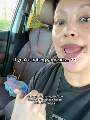 TikTok post by @dianaantuanette for EllaOla. Caption reads: [...] difference 🤯 #momsoftiktok #pickyeater....