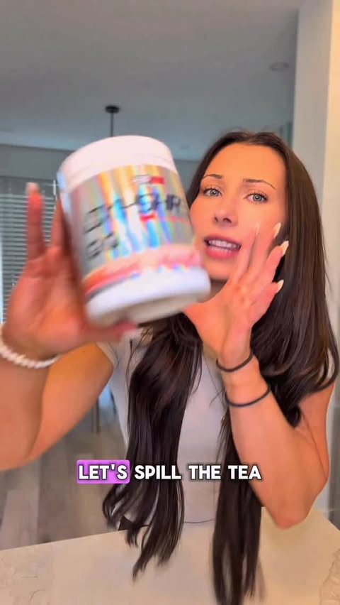 Instagram post by @alixdonauer for EHPlabs. Caption reads: [...] the link in my bio to shop 💗 #oxyshred....