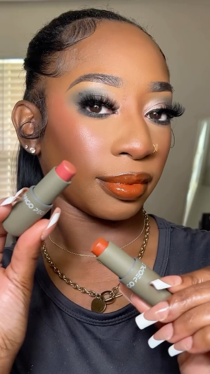 Instagram post by @tee.chantel for Mango People Media. Caption reads: Trying these stunning multisticks from....