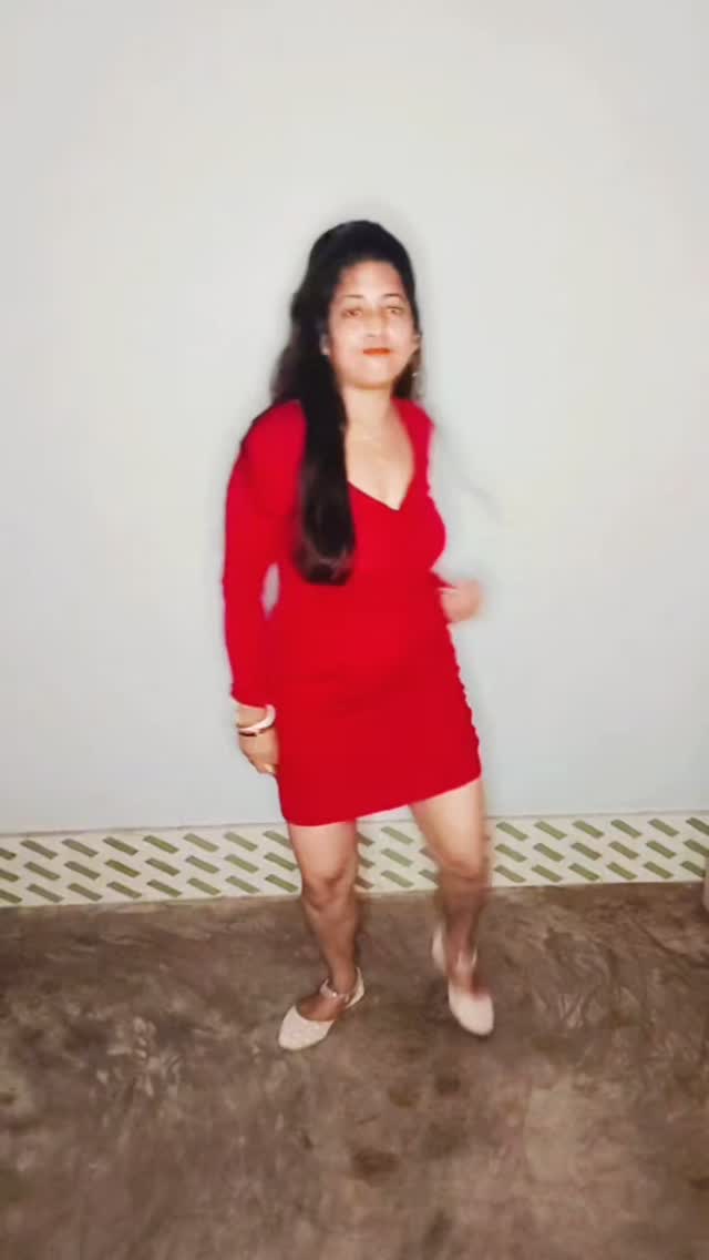 Instagram post by @popipaulsus2 for KitKat. Caption reads: Snapping fingers and KitKats 🫰

#KitKat #Spotify....