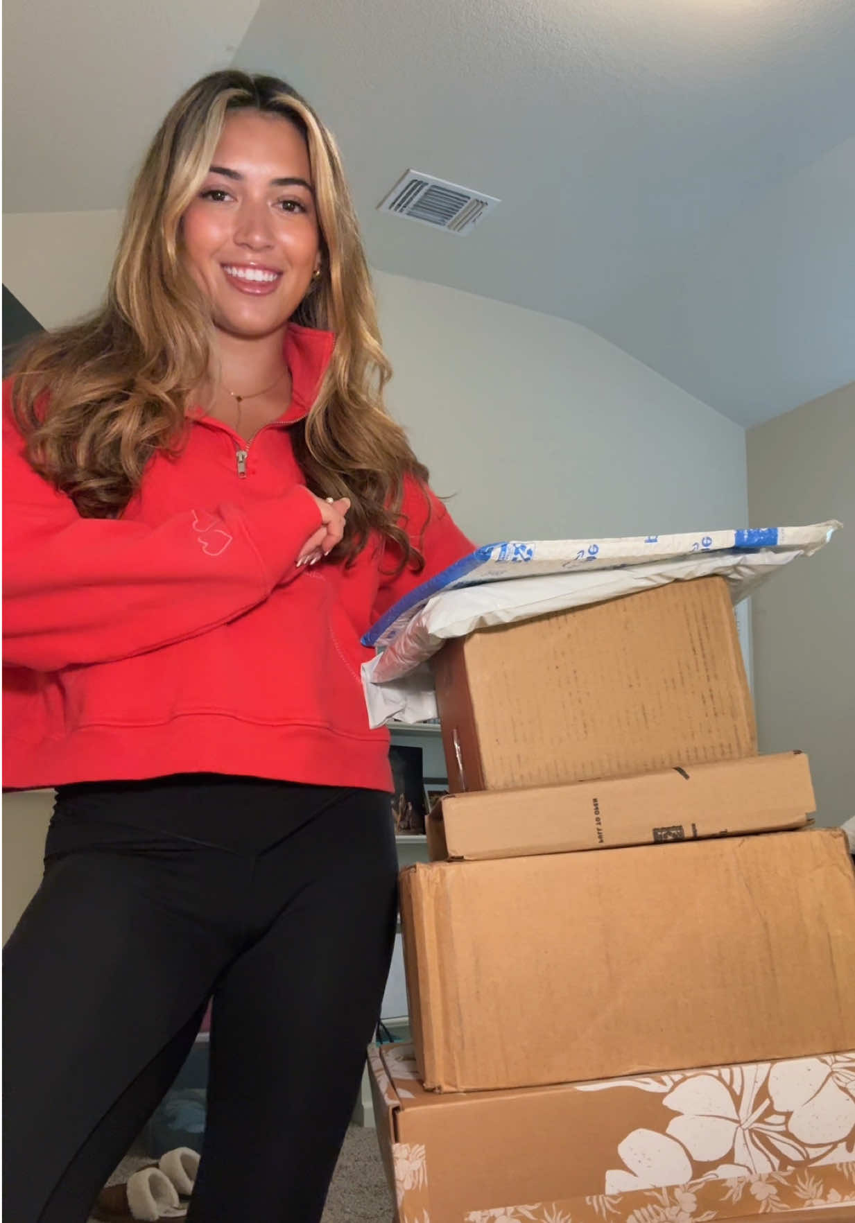 TikTok post by @angelinasengo_ for SET ACTIVE. Caption reads: LOVE EVERYTHING, Happy Thanksgiving 🦃 @setactive....