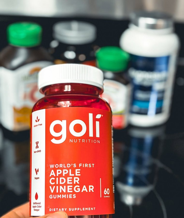 Instagram post by @lynnlakeadventure for Goli. Caption reads: Goli Nutrition 📍 Have you tried ?! Let me tell....