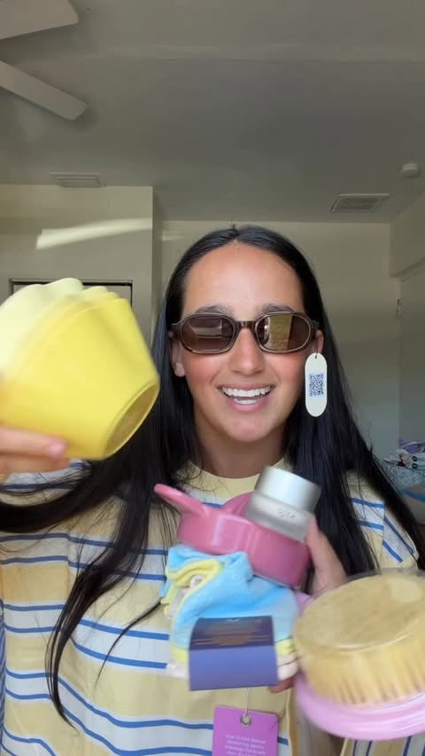 Instagram post by @rachelmuse for FabFitFun. Caption reads: [...] about to change my entire summer🍦💛....