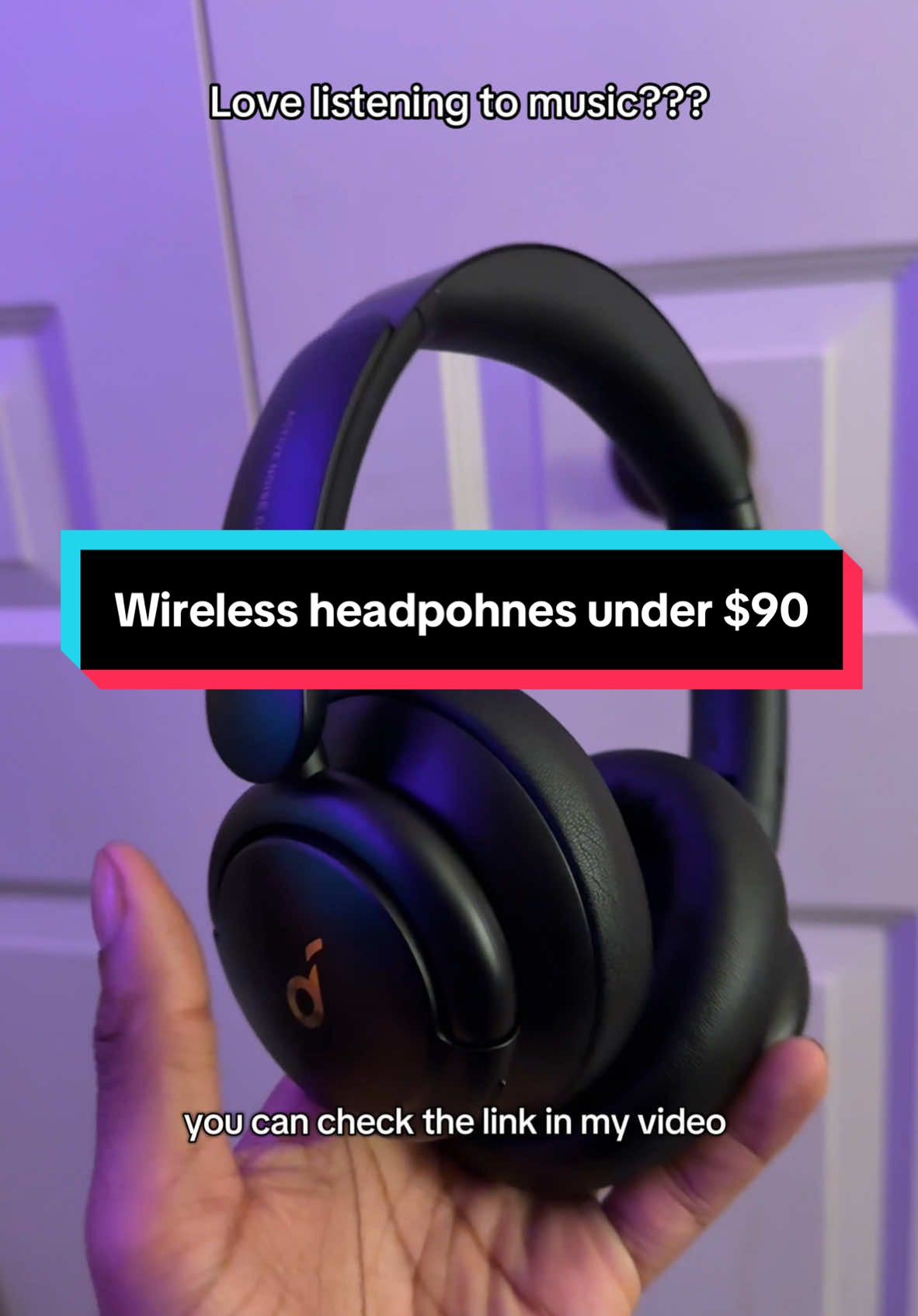 TikTok post by @topsightstok for Soundcore by Anker. Caption reads: [...] #headphone @Soundcore.US @soundcore by Anker....