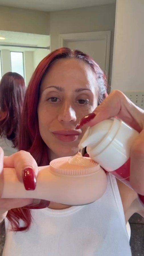 Instagram post by @makeupbysharonjoy for Maxclinic. Caption reads: [...] do a Double Cleanse ! All you need is....