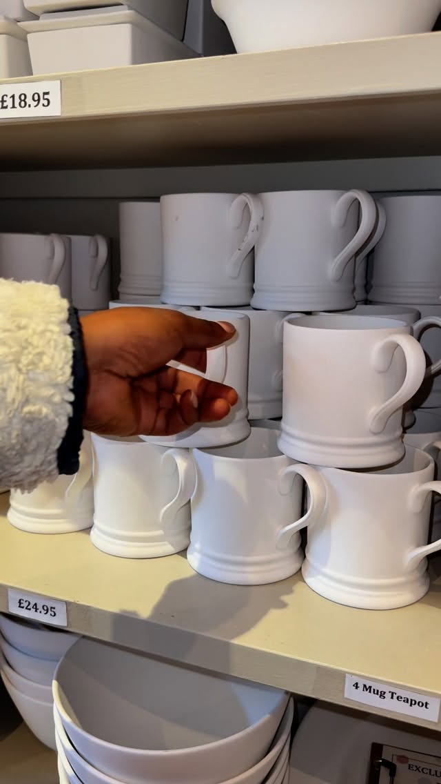 Instagram post by @reecetaurants for Pottery Café. Caption reads: A MUG-nificent activity 🎨☕️ Summer is over, and....