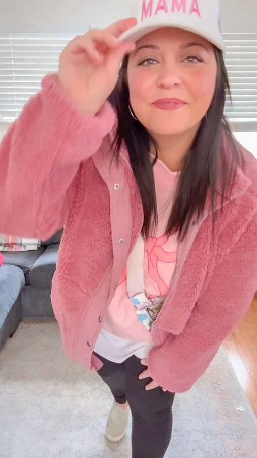 Instagram post by @alyssacherise for Katydid. Caption reads: [...] so in loOoOove with my new pieces from....