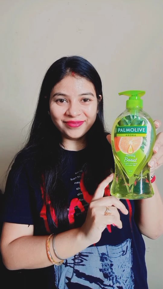 Instagram post by @bhawna.bhardwaj26 for Palmolive. Caption reads: #ad 
Who needs coffee when you’ve got a refreshing....