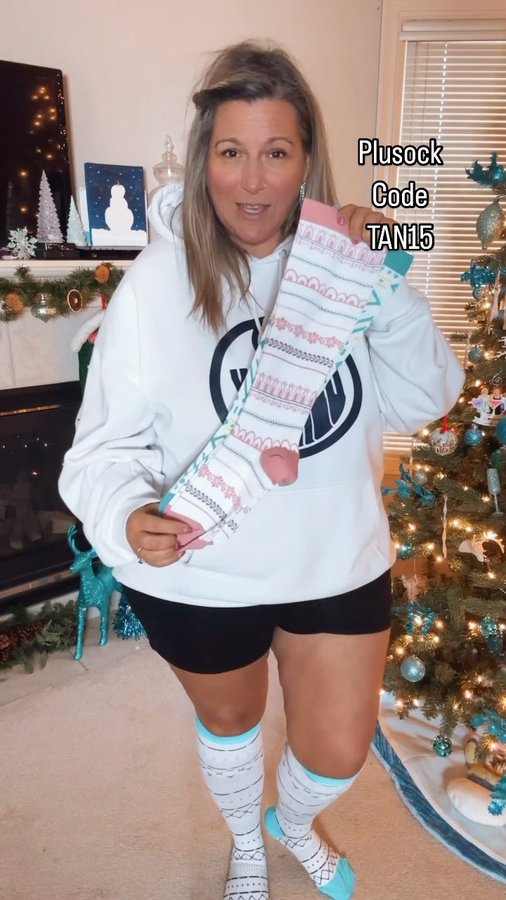 Instagram post by @taniaturner1313 for Plusock. Caption reads: [...] see what I’ve learned about these cute....