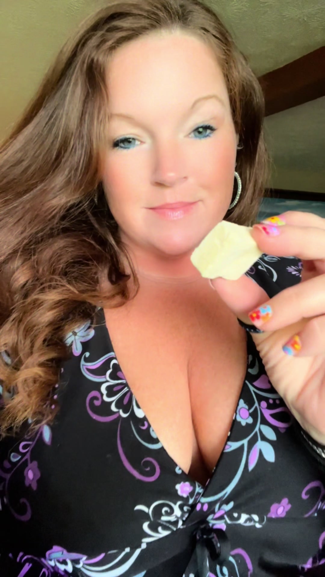 TikTok post by @danielleysweetcheeks for G-Box Freeze Dried Candy. Caption reads: [...] #cubes #delicious #fyp @G-Box Freeze Dried....