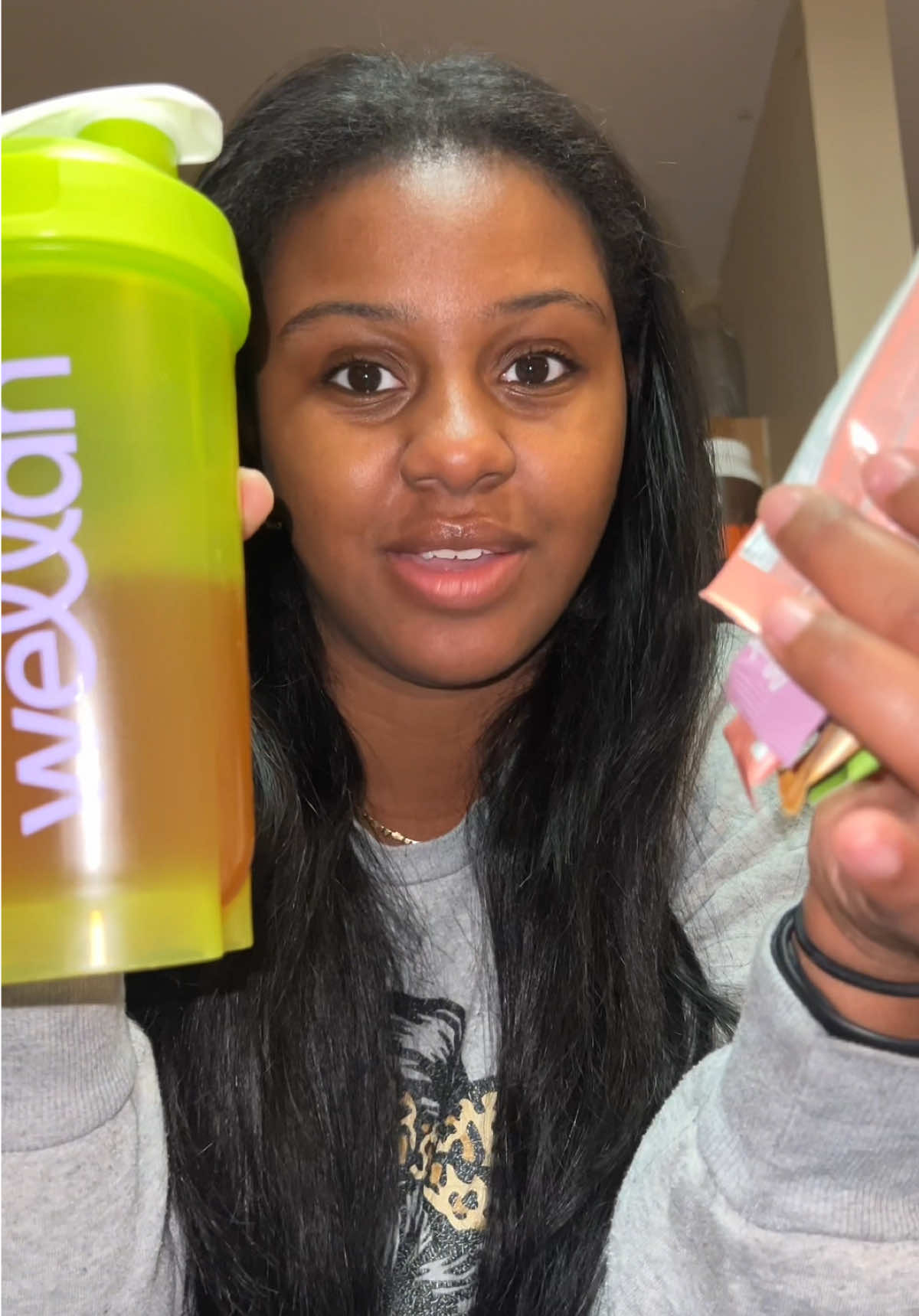 TikTok post by @livelifewith.des for Wellah Nutrition. Caption reads: @Wellah Nutrition #tiktokshopholidayhaul [...].