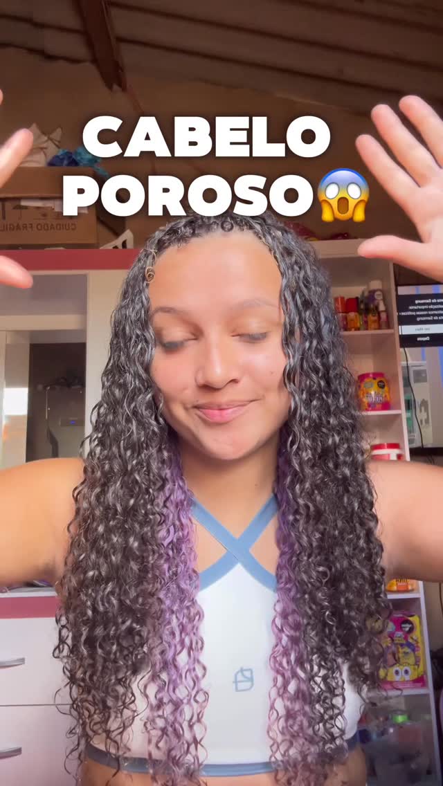 Instagram post by @rayssarvrs for Salon Line. Caption reads: Xô porosidade 💚😛🫶🏻 @salonlinebrasil....