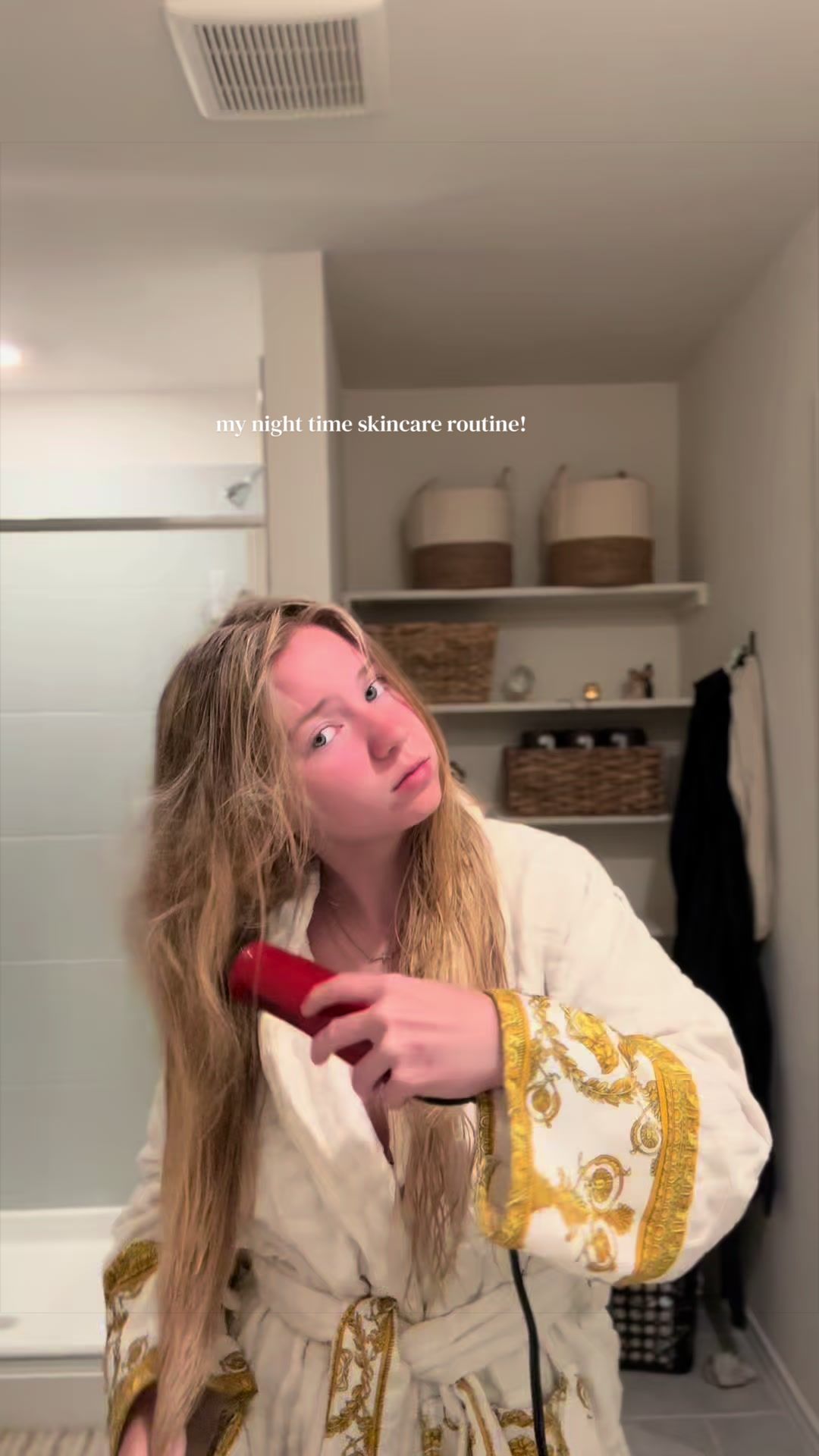 TikTok post by @hartleys.universe for Body Restore. Caption reads: [...] #extensions @Redken @Body Restore Shop....