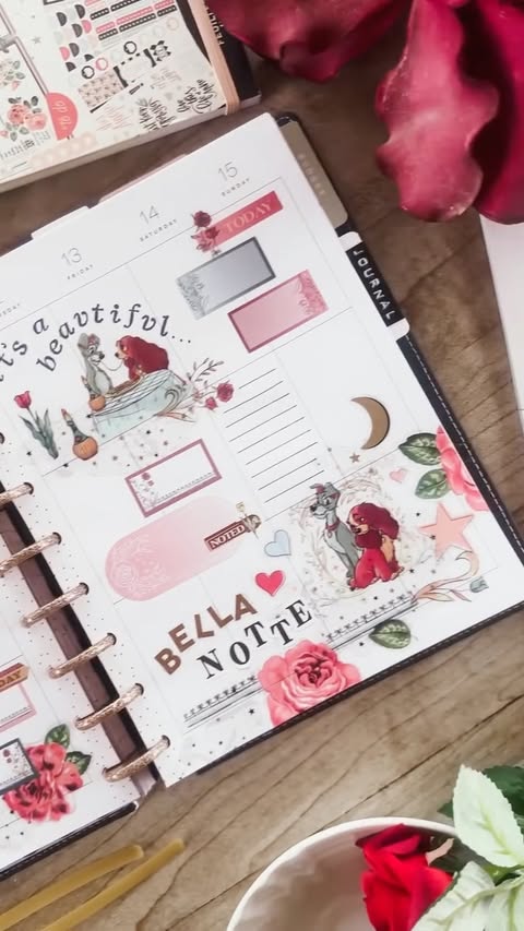 Instagram post by @ilianne.on.paper for The Happy Planner. Caption reads: [...] book by @the_happy_planner 🩷 . .....