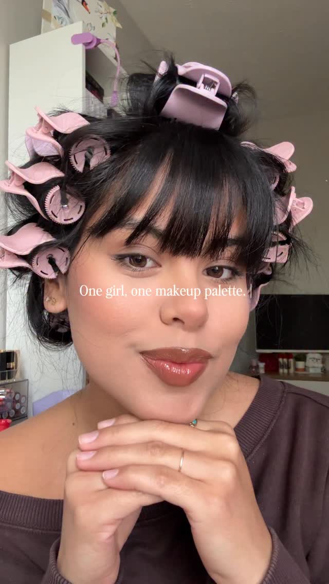 Instagram post by @hannahncortez for Hourglass Cosmetics. Caption reads: So pink, so preeetty ♥︎.