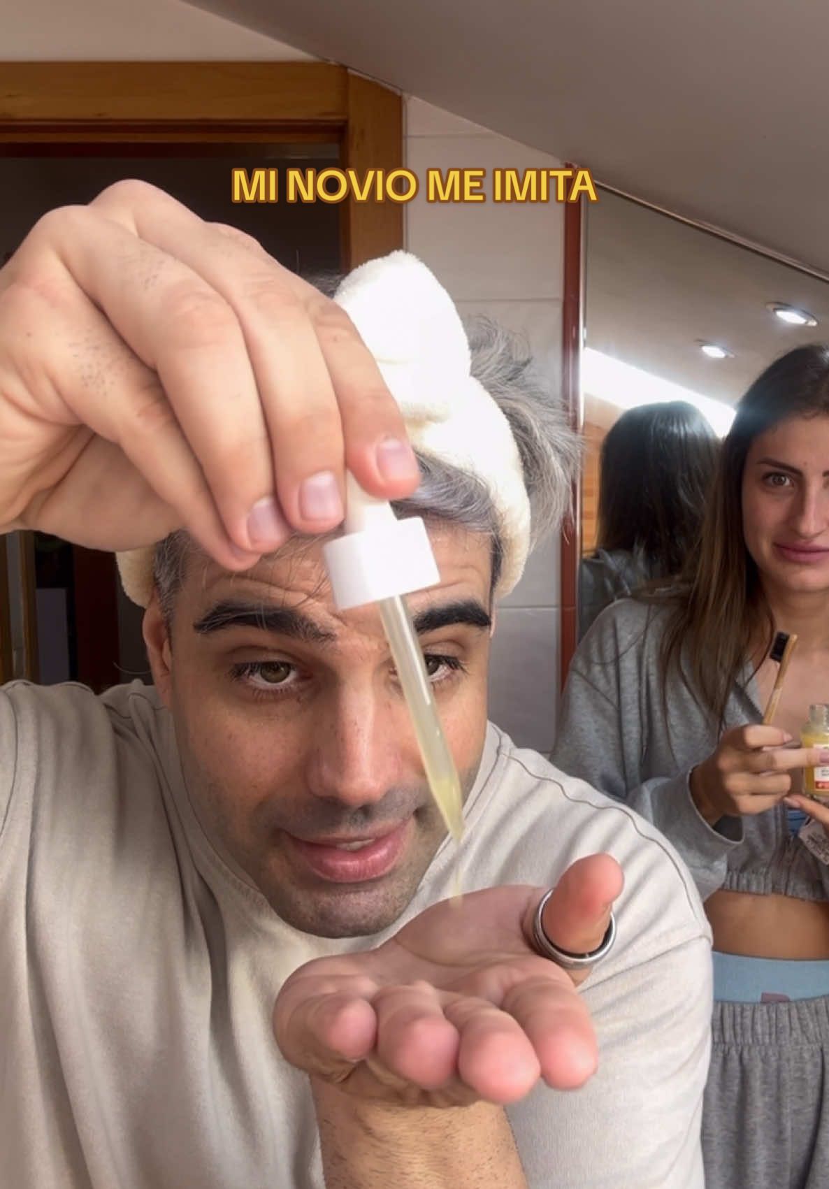 TikTok post by @paulacurrass for Garnier España. Caption reads: Publi. Busca cualquier excusa para hacerse mi....