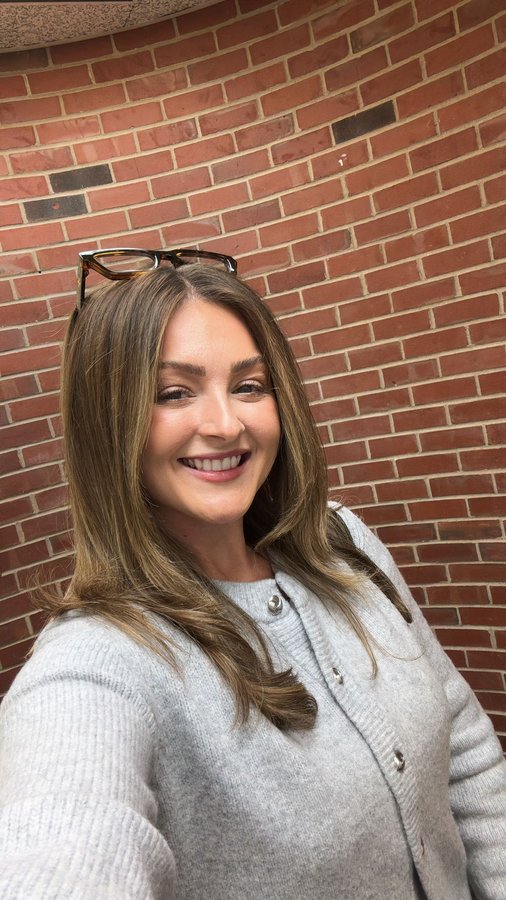 Instagram post by @maniacsinthemiddle for Cirkul. Caption reads: We know everyone needs to drink more water &....