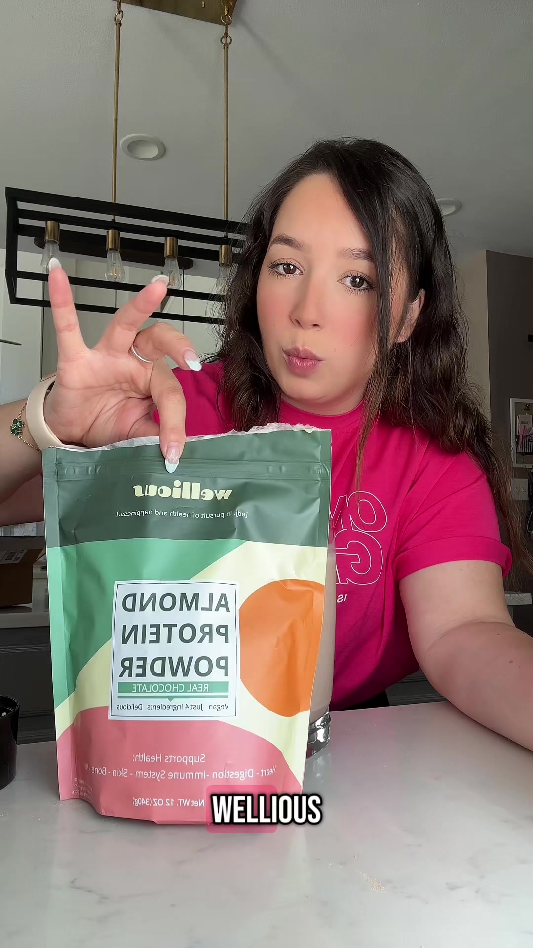 TikTok post by @larizzaflores for Wellious. Caption reads: [...] I finished editing this 🙂‍↕️💅🏻 @Wellious .