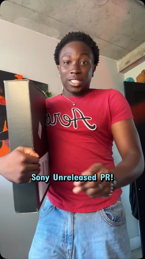Instagram post by @lekeyeh for Sony Electronics. Caption reads: thank you so so much @sonyelectronics for these....