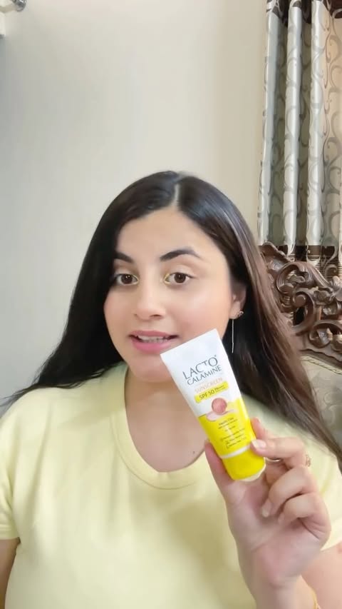 Instagram post by @minimalistic__soul25 for Lacto Calamine. Caption reads: [...] getting oily 😭 So I tested the Lacto....