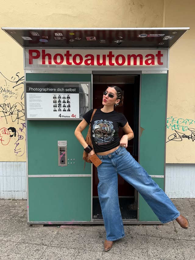Instagram post by @lorenaschi_ for Wrangler. Caption reads: [...] in Berlin before autumn arrives ✨....