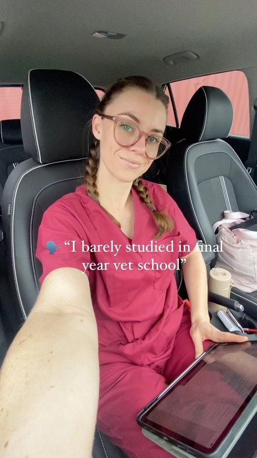 Instagram post by @vetlifeliz for Optus. Caption reads: Final year vet school really is finding out how....