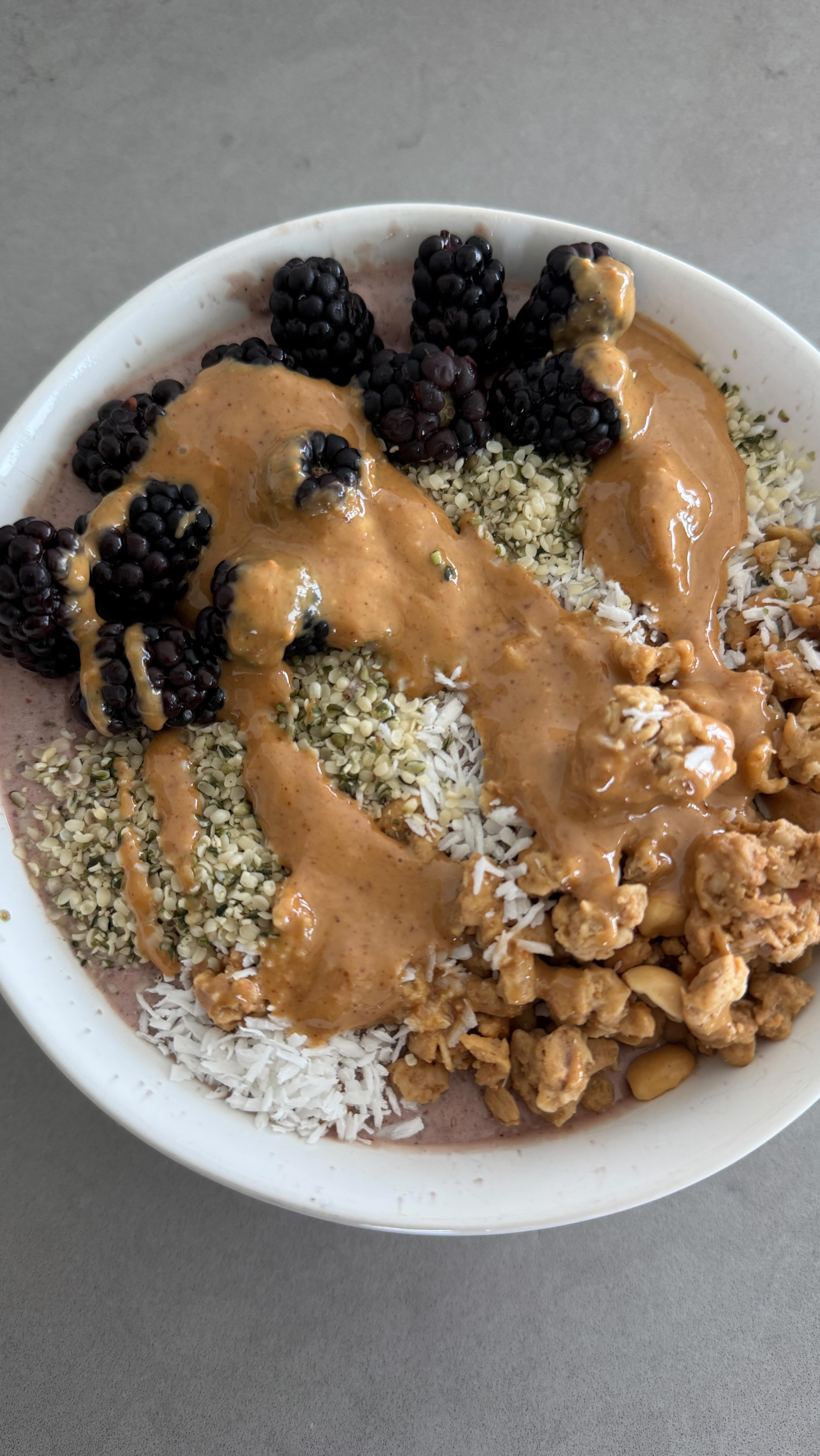 Instagram post by @thecarolinalifestyle for Natures Path. Caption reads: [...] course, my favorite topping was the....