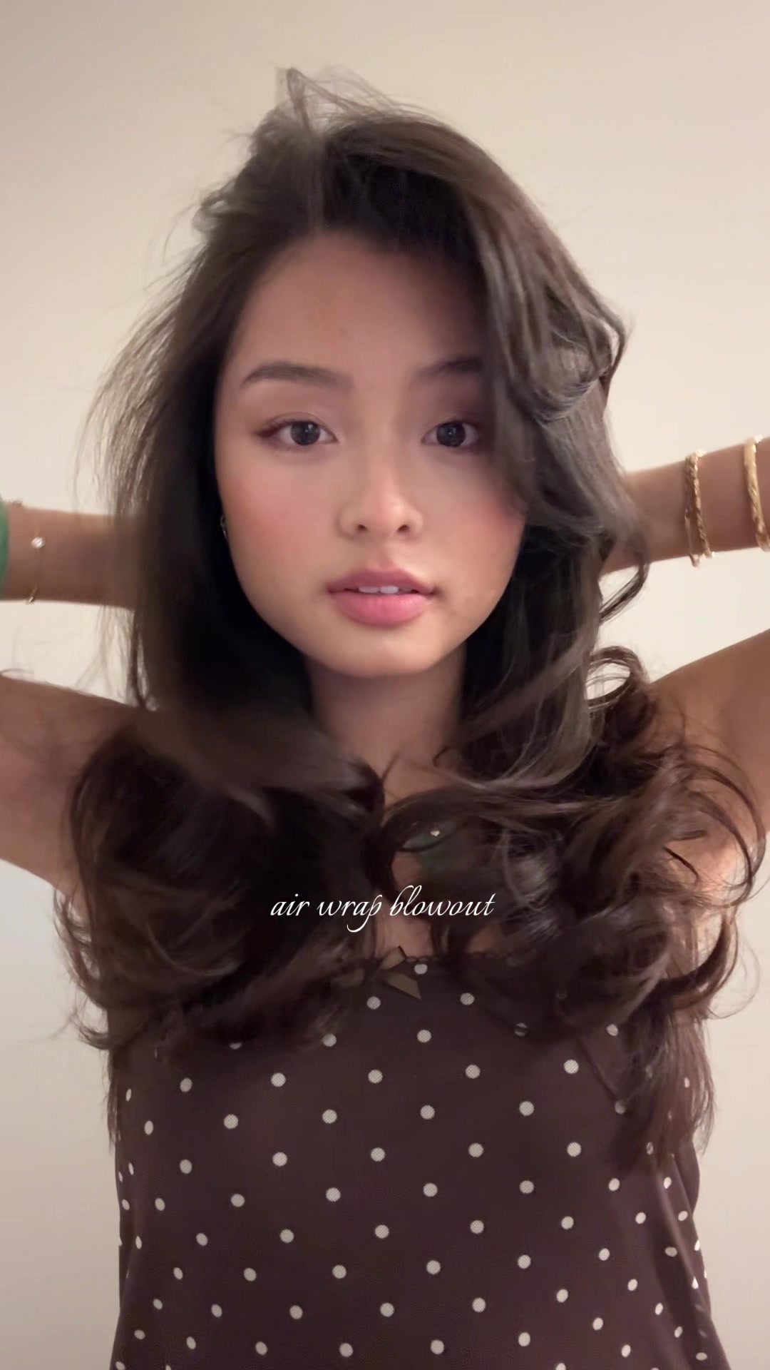 TikTok post by @jolenevy_ for T3 Micro. Caption reads: for loose bouncy curls 🐻🤎 @T3 Micro #airwrap....