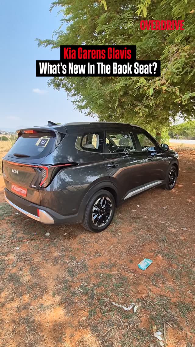 Instagram post by @odmag for Kia. Caption reads: The Carens’ interior space management continues to....